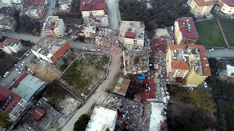 Somalı madenciler, Samandağda enkazdan 15 kişiyi kurtardı