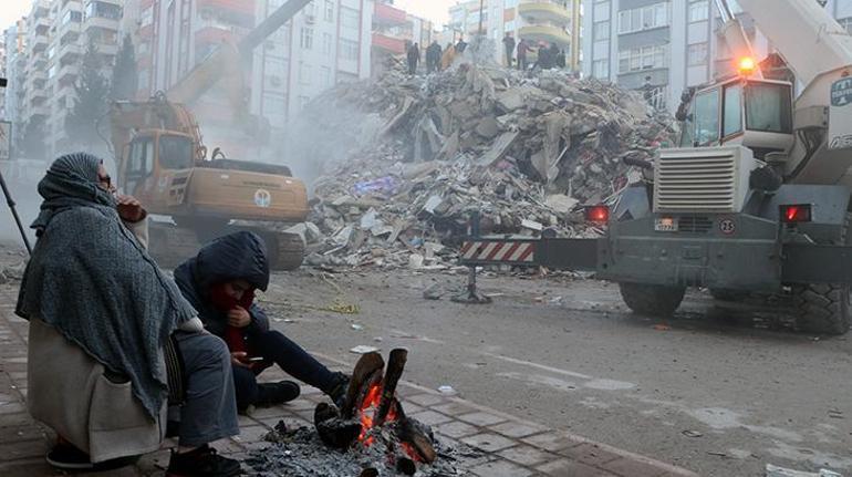 Adanada 83 kişinin hayatını kaybettiği apartmanın müteahhidi KKTC’de yakalandı