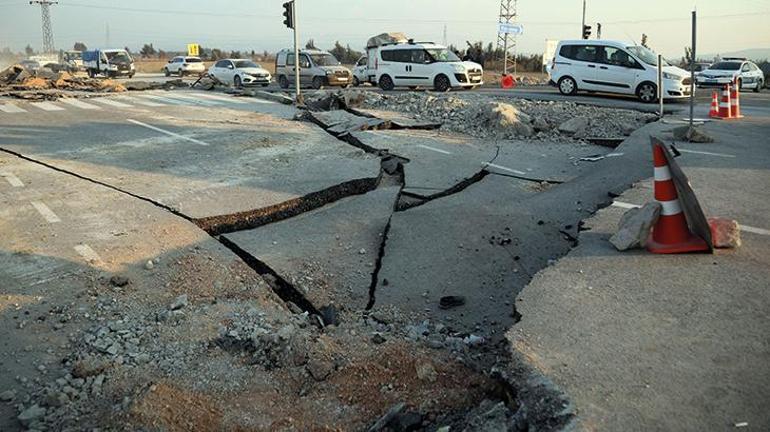 Deprem, Antakya Demirözünü Karayolunu yardı