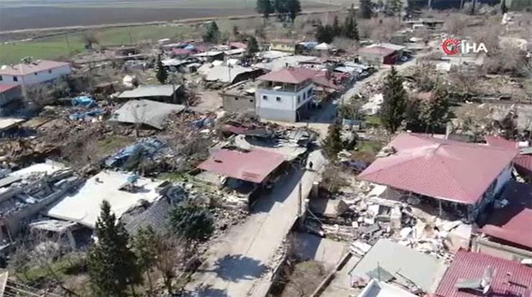 Deprem köyleri yerle bir etti: Sadece bu köyde 33 kişi hayatını kaybetti