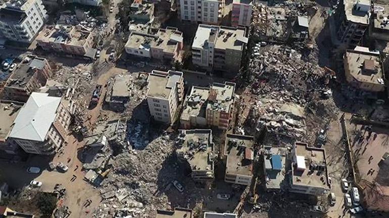 Kahtalı Mıçenin 25 akrabası depremde yaşamını yitirdi