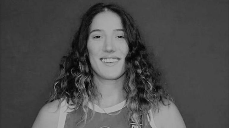 Milli basketbolcu Nilay Aydoğan, son yolculuğuna uğurlandı