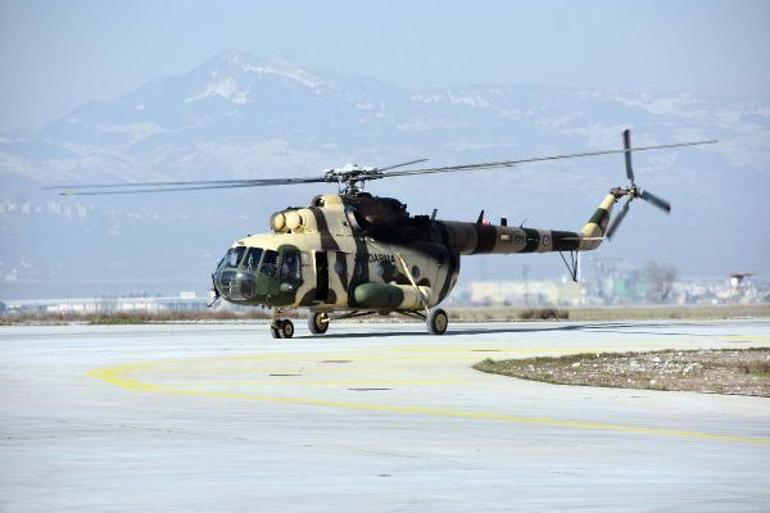 Mi-17 tipi helikopterler, depremlerde yaralanan 444 kişiyi taşıdı
