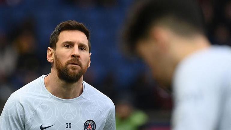 Messi, Barcelonaya kapıları kapadı Babası iddialara yanıt verdi
