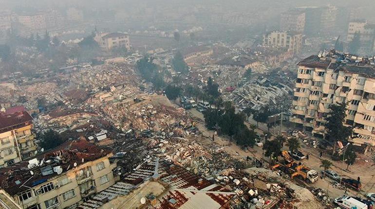 Hatay depremi nasıl oluştu ‘Denizin içinden geçen büyük bir hat kırıldı’