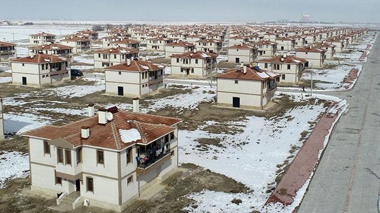 Konya’da köylüler, sıfır evlerini depremzedelere açtı