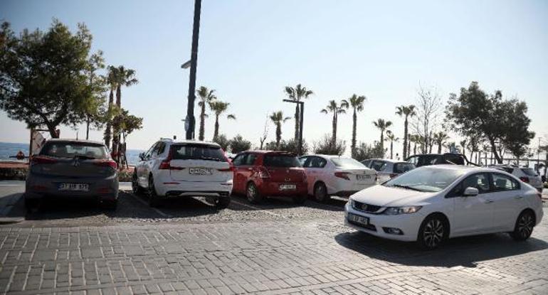 Antalyada trafikte, savaş ve deprem sonrası plaka çeşitliliği