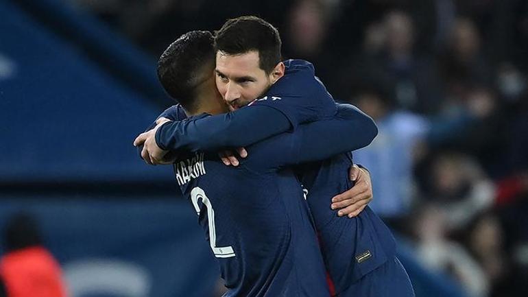 Paris Saint-Germainde Lionel Messi endişesi Geleceği için karar verecek