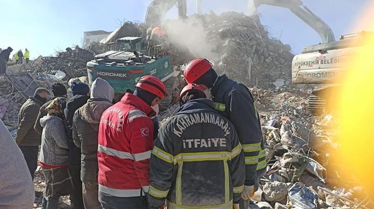 Maraşın Kahraman itfaiyesi, depremin ilk 3 gününde 706 kişiyi enkazdan çıkardı