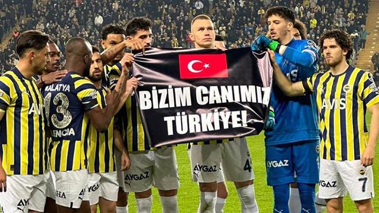 Fenerbahçede Enner Valencia seriye bağladı İrfan Can Kahveci ıslıklandı