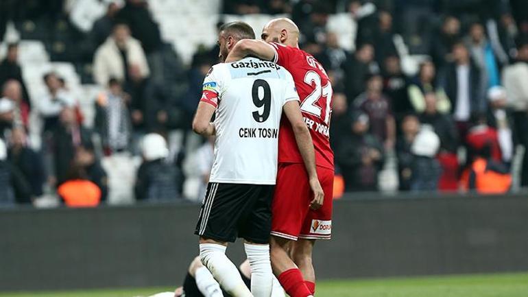 Beşiktaş-Antalyaspor maçı sonrası ayrılığı açıkladı: Aforoz yedi, bence yanlış