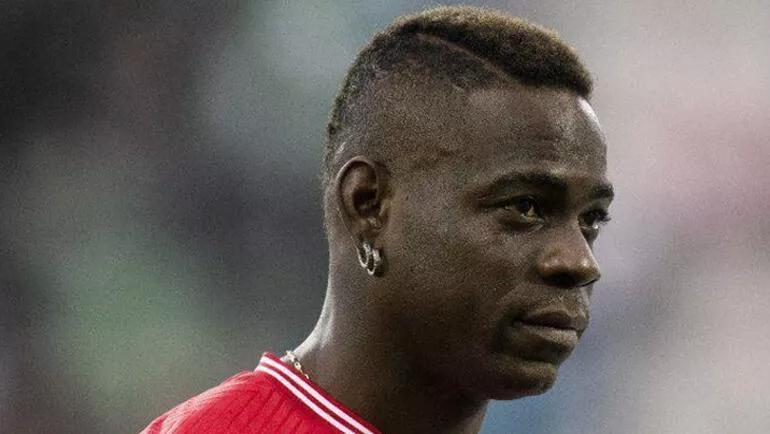 Balotellinin takımı Sionda sular durulmuyor Başkan takımın başına geçti