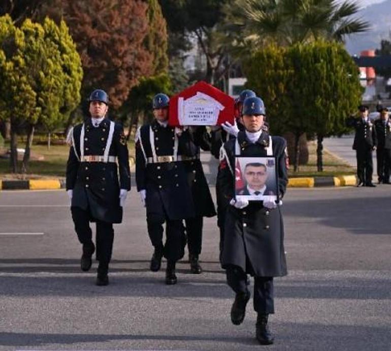 Trafik kazasında ağır yaralanan karakol komutanı şehit oldu