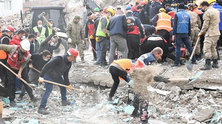 Enkazdan sağ çıktılar ama artık eli, kolu ve bacakları yok Şimdi ne olacak 3 ila 5 yıl sürebilir