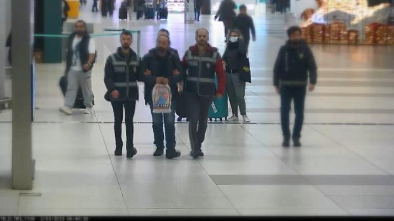 Depremde yıkılan binanın sorumlusu Murat Göksel Dalkılıç kaçarken yakalandı