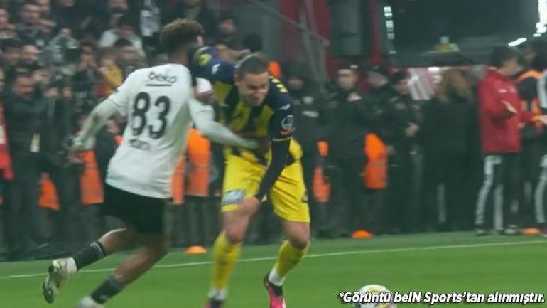 Beşiktaş - Ankaragücü maçında Volkan Bayarslanın tartışmalı kararını eski hakem canlı yayında değerlendirdi Top taca çıktı mı