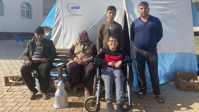 5 ay önce engelli çocukları için taşındılar Asansörlü sıfır evleri hasar gördü