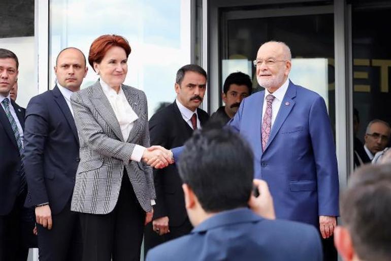 Akşener masaya döndü İYİ Partiden son dakika açıklaması