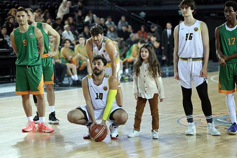 Kraliçenin Ateş’i Gökhan Alkan’dan basketbol şov