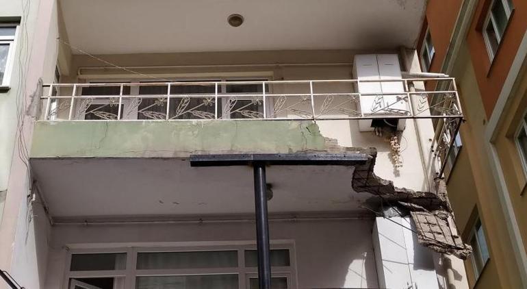 Bahçelievler’de balkonu çöken bina tahliye edildi Kolonlarından deniz kabuğu çıktı