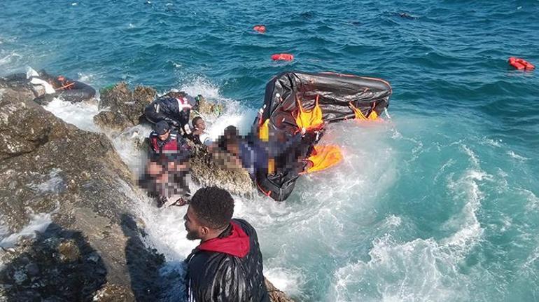 Yunan unsurlarının geri ittiği 38 göçmen kurtarıldı, 4 kişinin cesedine ulaşıldı