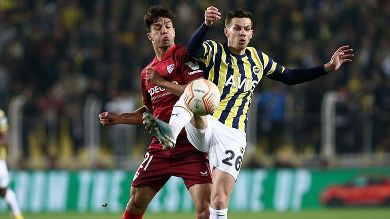 Fenerbahçe - Sevilla maçı sonrası taraftara eleştiri: Böyle mi bozulur takımın konsantrasyonu