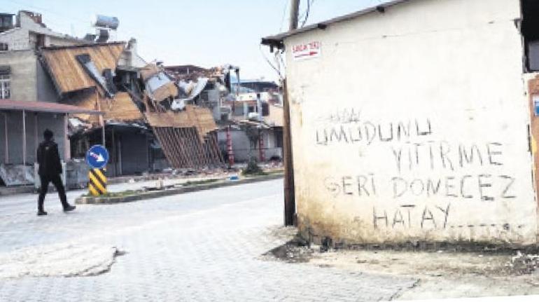 ‘Hatay, bu romanın başkahramanı’