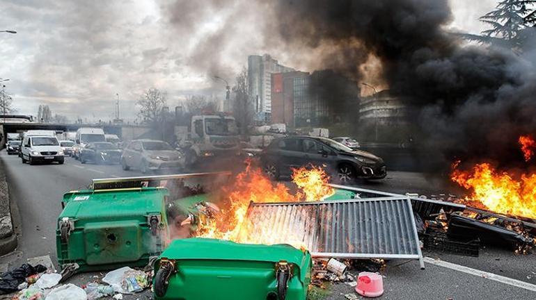 Paris sokakları yangın yeri 61 kişi gözaltına alındı