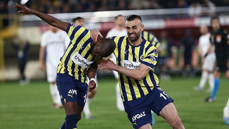 Fenerbahçede Jorge Jesus çılgına döndü Mete Kalkavan kırmızı kart gösterdi