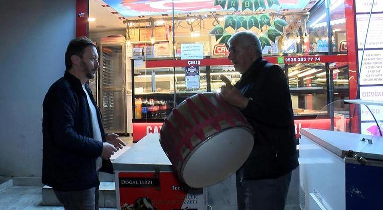 İstanbulda Ramazan davulcuları ilk sahurla birlikte göreve başladı