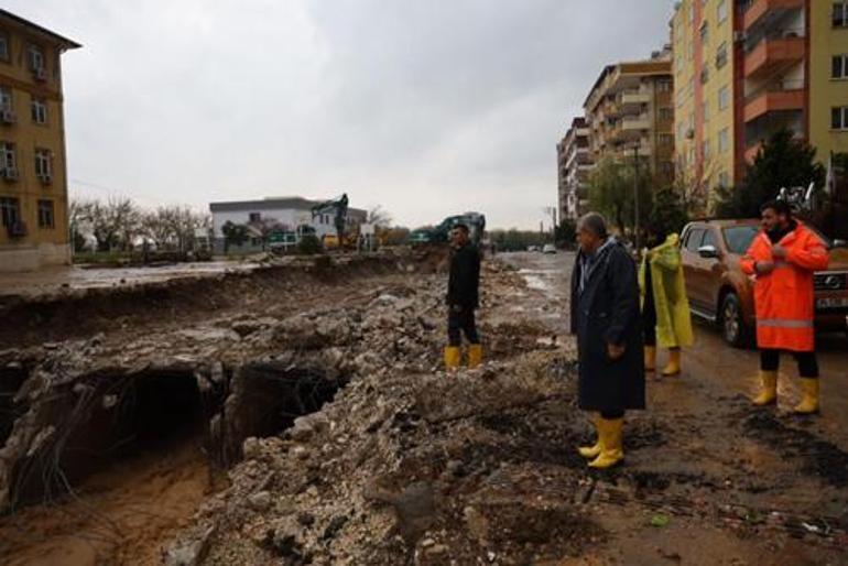 Şanlıurfada sağanak yağış Valilik uyardı