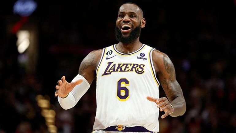 Yok artık LeBron James 16 yıl sonra bir ilk