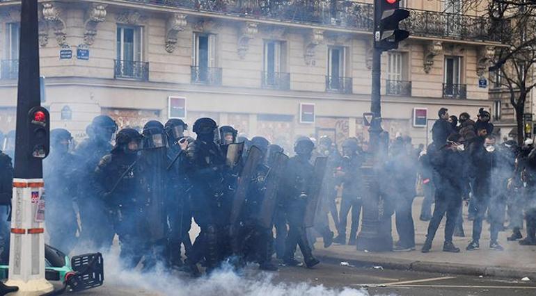Tansiyon giderek yükseliyor Fransa kızgın