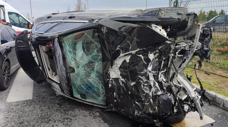 Bakırköy’de kırmızı ışık ihlali iddiası: 3 yaralı