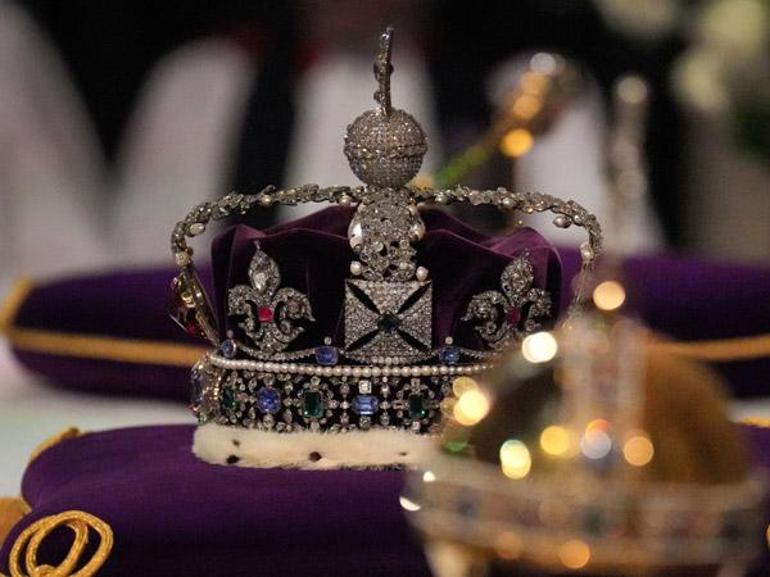 Galler Prensesi ile Konsort Kraliçe taç giyme töreninde gelenekleri bozacak