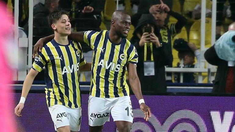 Fenerbahçe - Beşiktaş derbisinde ortalık karıştı Vincent Aboubakar, Serdar Aziz ve Samet Akaydın...