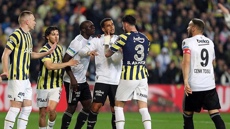 Fenerbahçe - Beşiktaş derbisinde ortalık karıştı Vincent Aboubakar, Serdar Aziz ve Samet Akaydın...