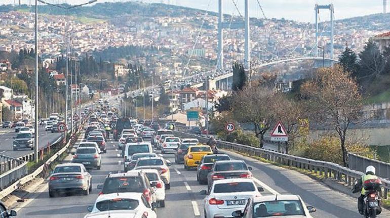 ‘Dikkatsiz’e prim cezası elektrikli otoya teşvik