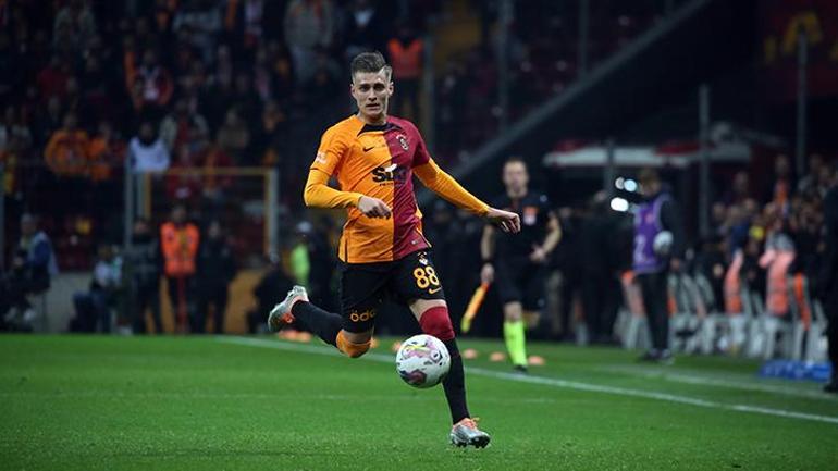Galatasaray transfer için devrede Yeni sol bek Premier Lig devinden
