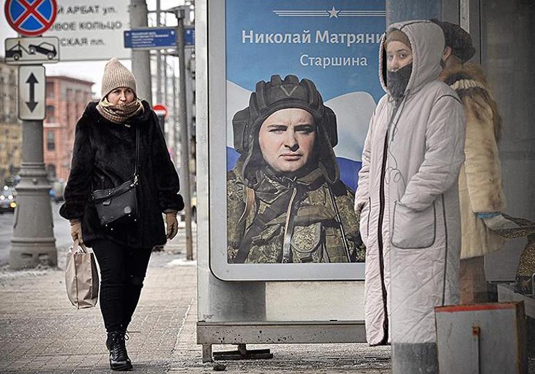 Rusya ordusunu reklamla büyütmeye çalışıyor