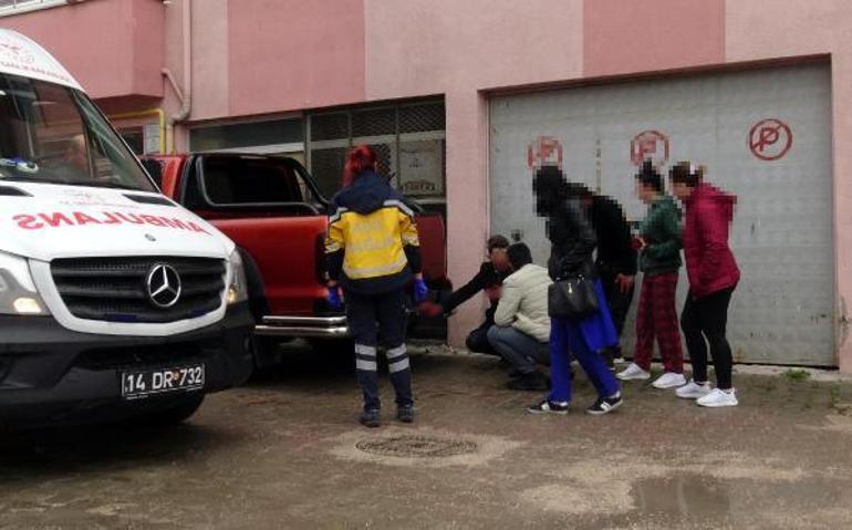 Genç kızı tacizle suçladıkları şüpheliyi dövdüler