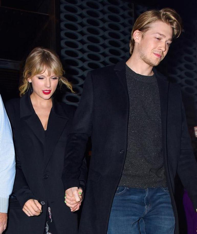 Nick Cannona ilginç Taylor Swift sorusu