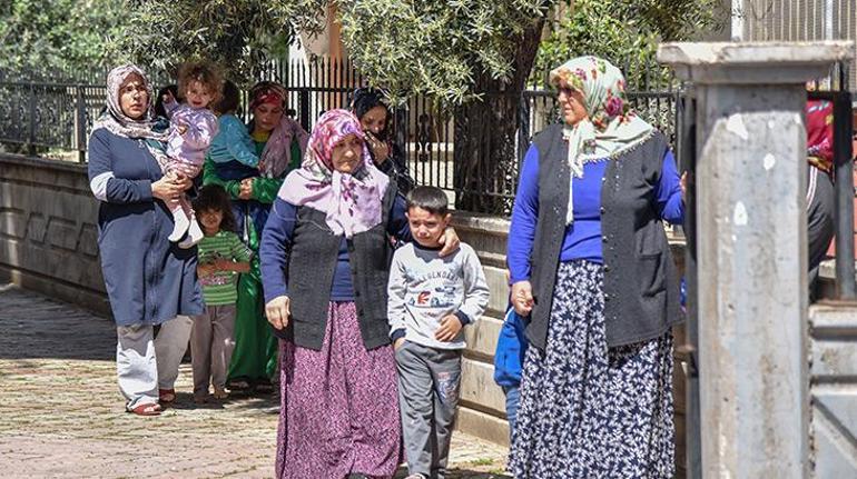 Antalyada can pazarı Yangın çıkan dairedeki 5 çocuğu kurtardı