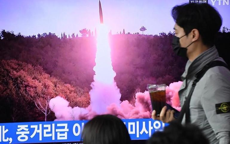 Kuzey Kore füzeyi fırlattı Japonya alarma geçti