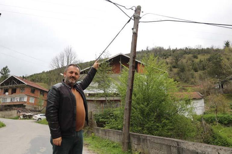 Gurbetçilerin özlemini azaltmak için köye kamera sistemi kurdu