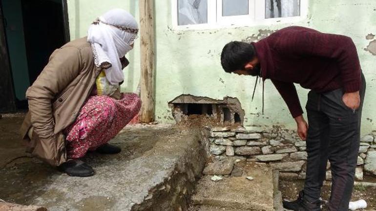 Yer: Hakkari Evin içine yıldırım düştü: Bomba atıldı sandık