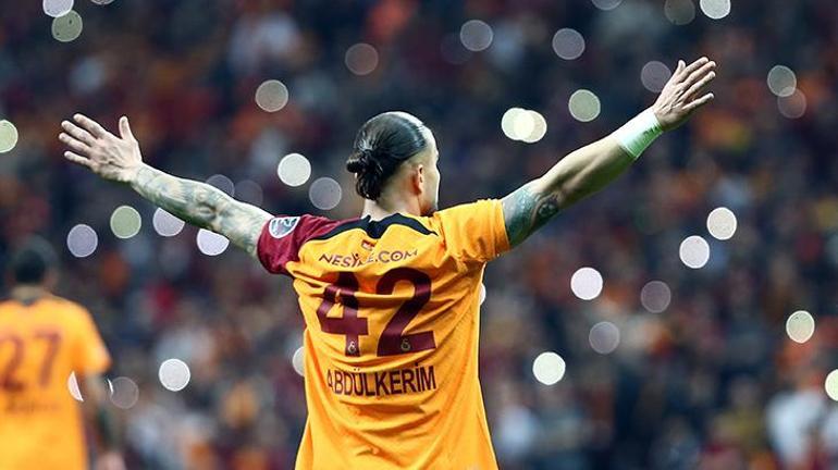 Abdülkerim Bardakcıya sürpriz talip Galatasaray ile transfer görüşmelerine başlayacaklar