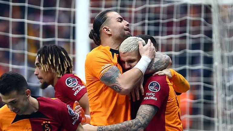 Abdülkerim Bardakcıya sürpriz talip Galatasaray ile transfer görüşmelerine başlayacaklar