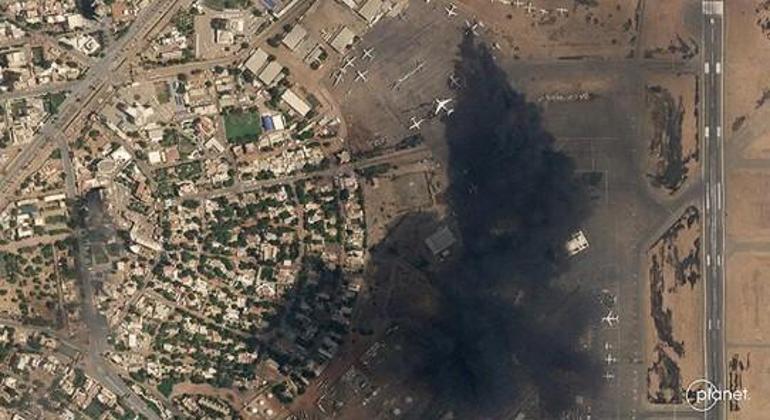 Sudanda gerilim hat safhada ABD konvoyuna ateş açtılar