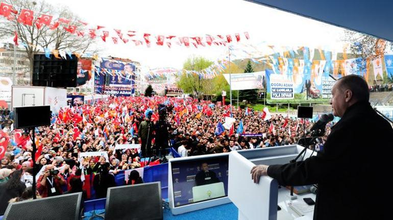 Cumhurbaşkanı Erdoğandan muhalefete TCG Anadolu tepkisi: Gördükçe kuduruyorlar